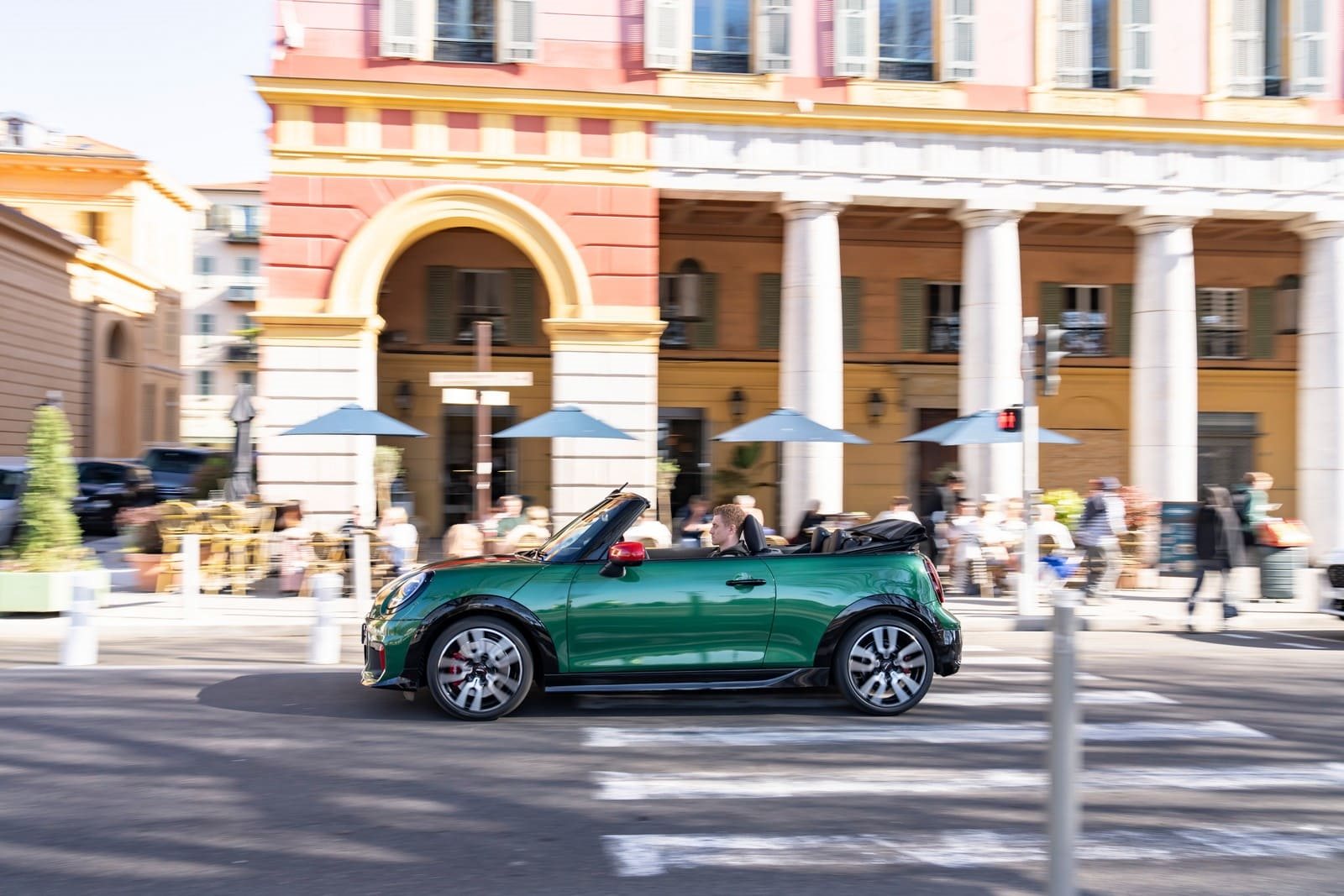 MINI E A COR BRITISH RACING GREEN: UMA HISTÓRIA DE VELOCIDADE, TRADIÇÃO E ESTILO, foto 5