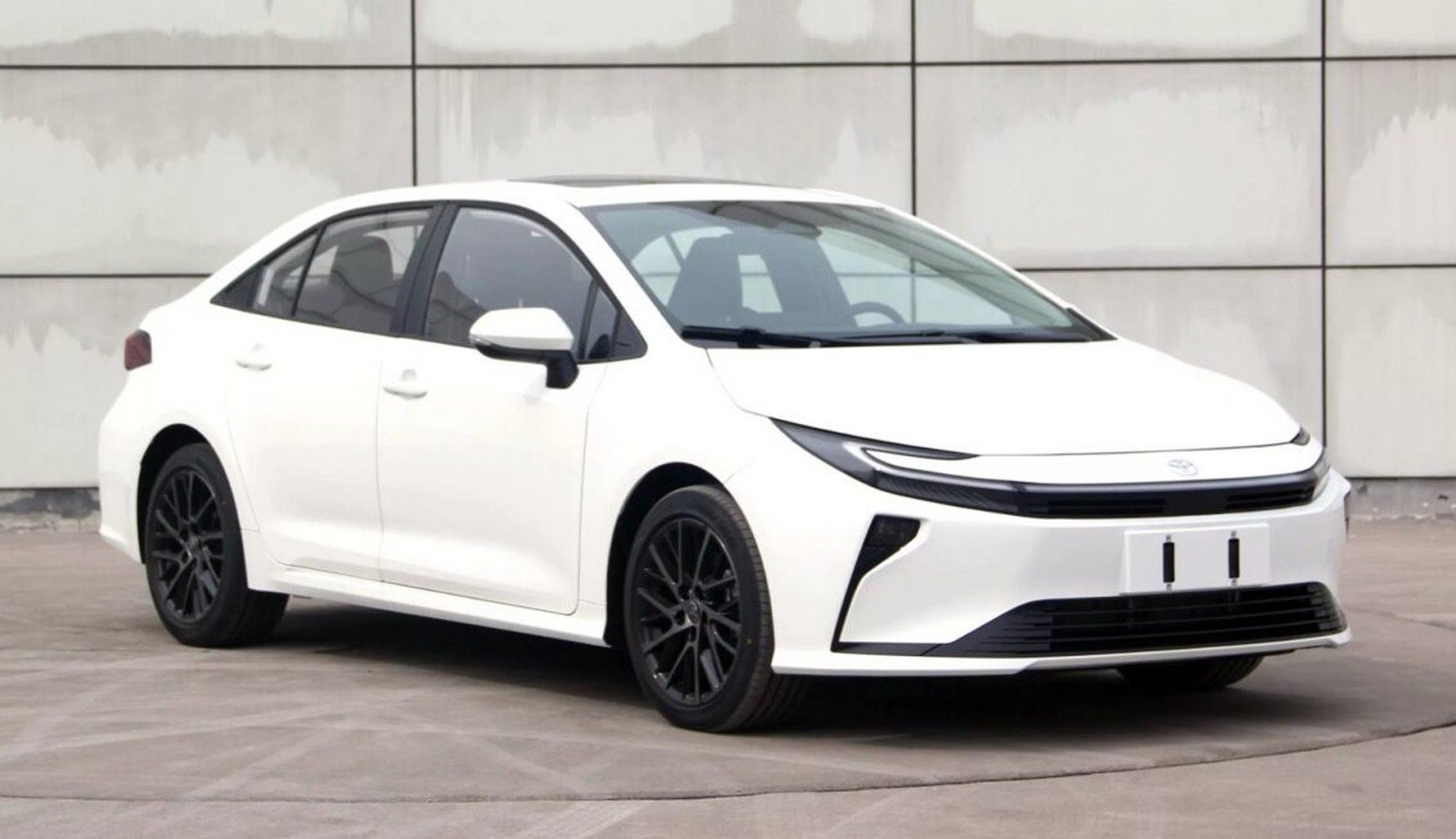 TOYOTA APRESENTA UM RESTYLING DO COROLLA NA CHINA, foto 1