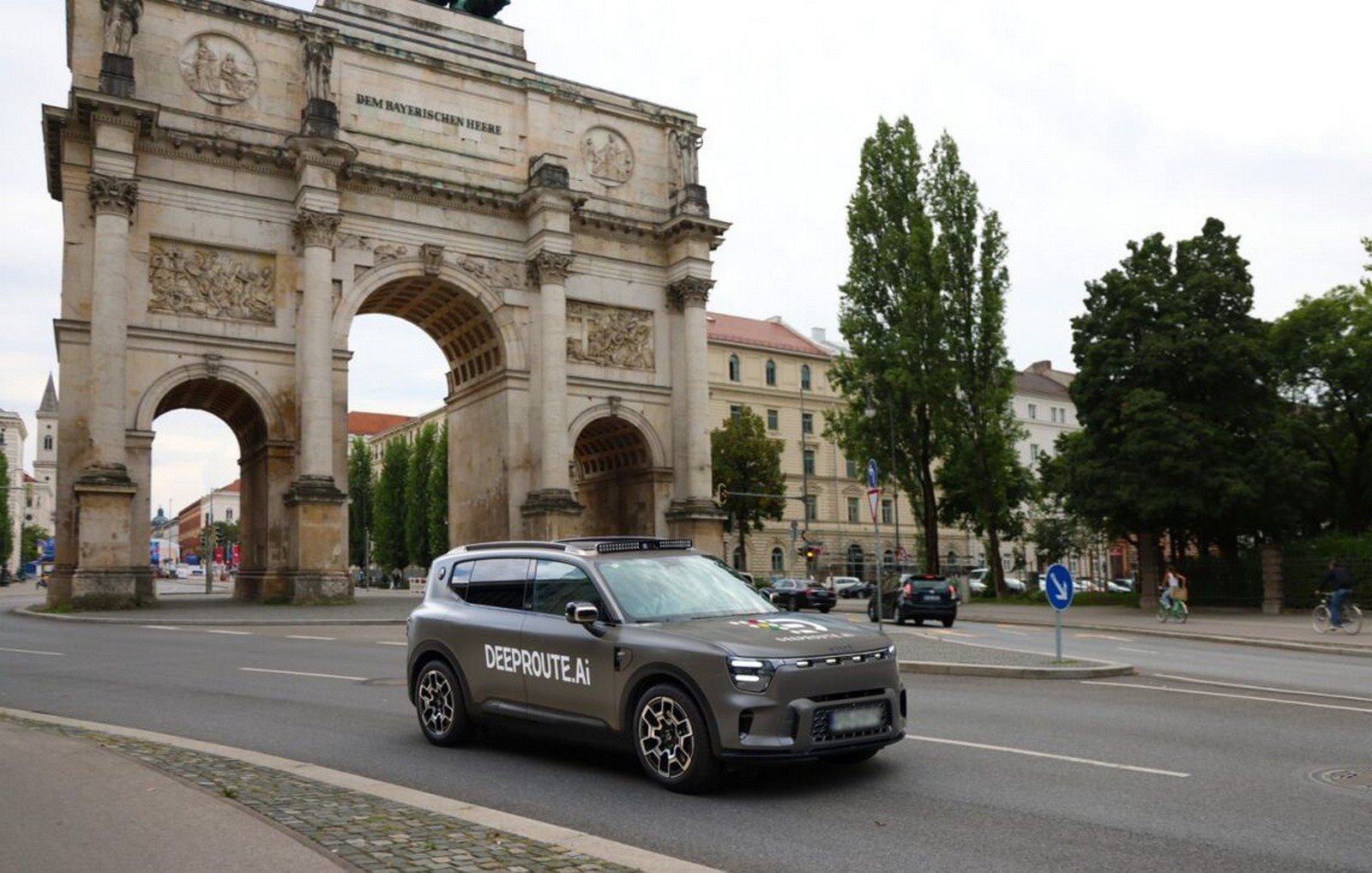 DEEPROUTE.AI APRESENTA NO SALÃO DE MUNICH 2025 SUA PLATAFORMA IO 2.0 PRONTA PARA PRODUÇÃO EM MASSA, foto 1