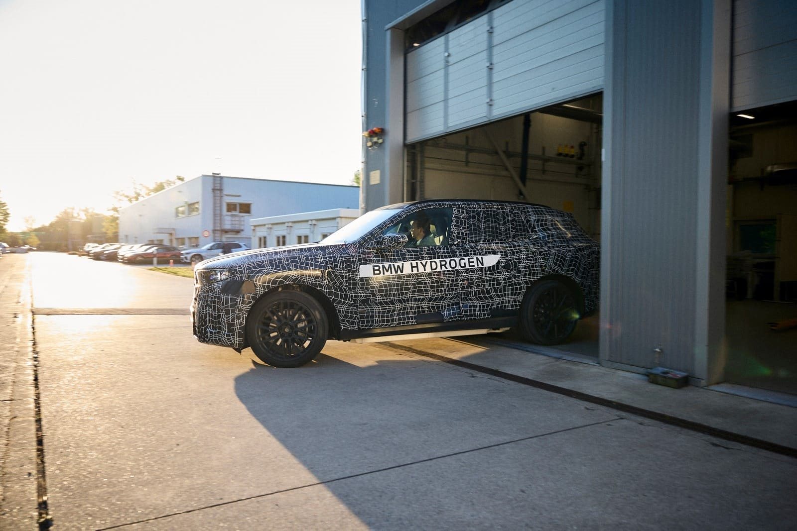 DA FROTA PILOTO À PRODUÇÃO EM SÉRIE: O NOVO BMW iX5 HYDROGEN, foto 1