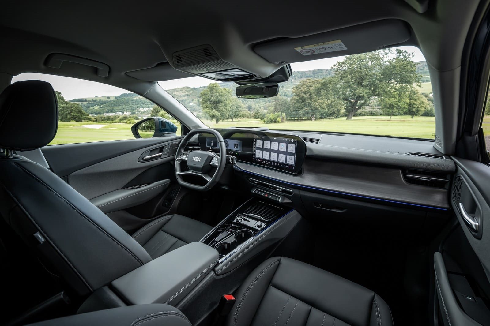A CLASSE COMPACTA ENCONTRA O CHARME CELTA: O NOVO AUDI Q3 NA ESCÓCIA, foto 4