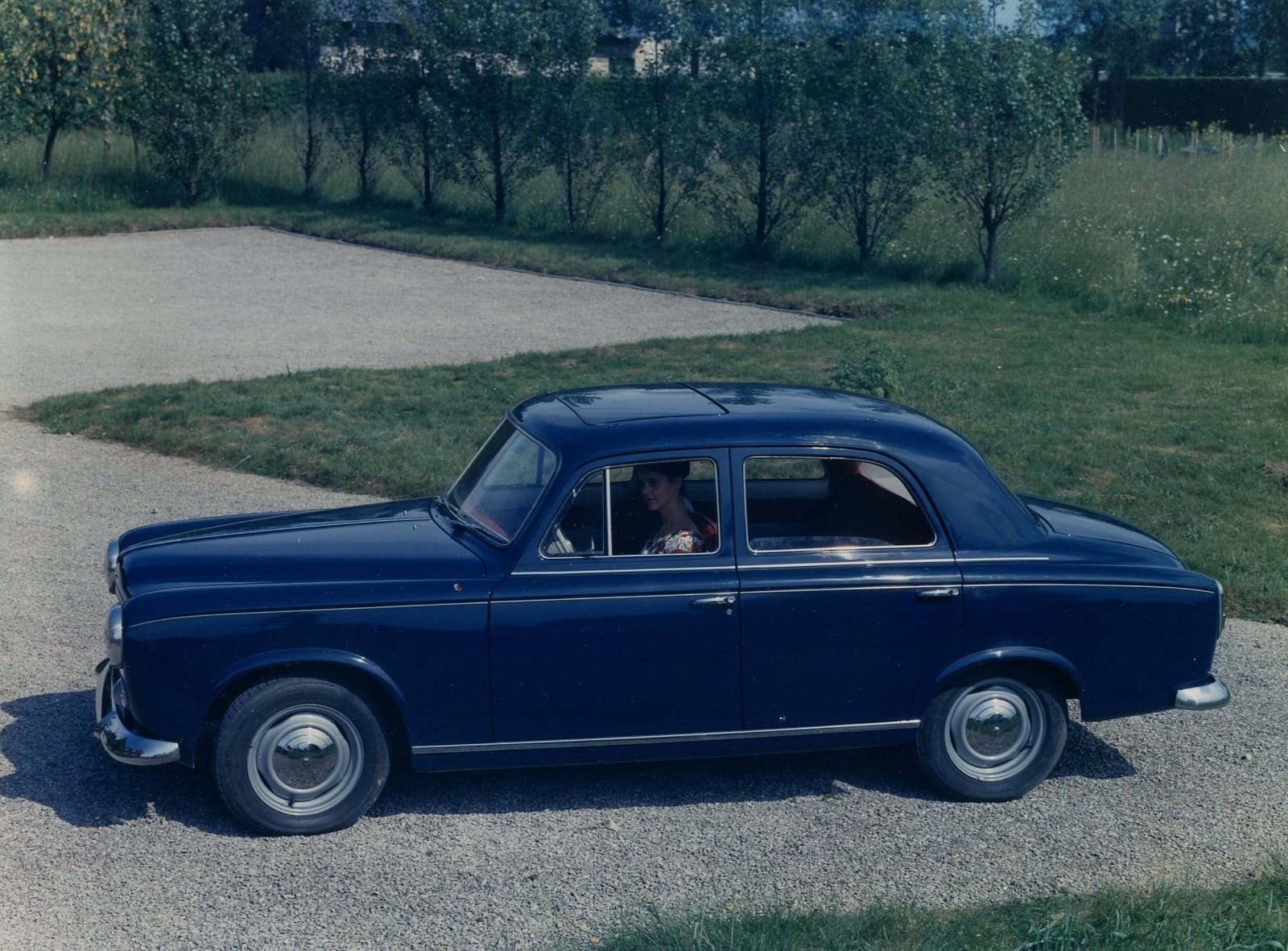 O PEUGEOT 403 COMPLETA 70 ANOS, foto 3
