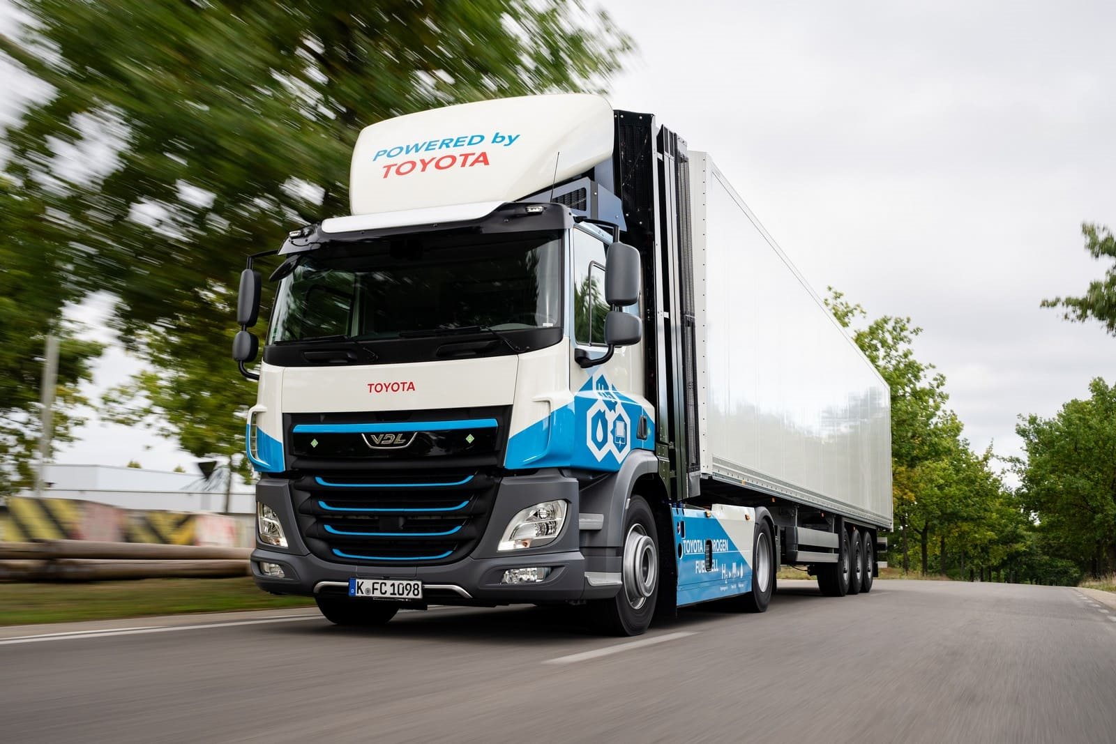 TOYOTA INCORPORA CAMINHÕES DE CÉLULA DE COMBUSTÍVEL DE HIDROGÊNIO ÀS SUAS OPERAÇÕES LOGÍSTICAS NA EUROPA, foto 1