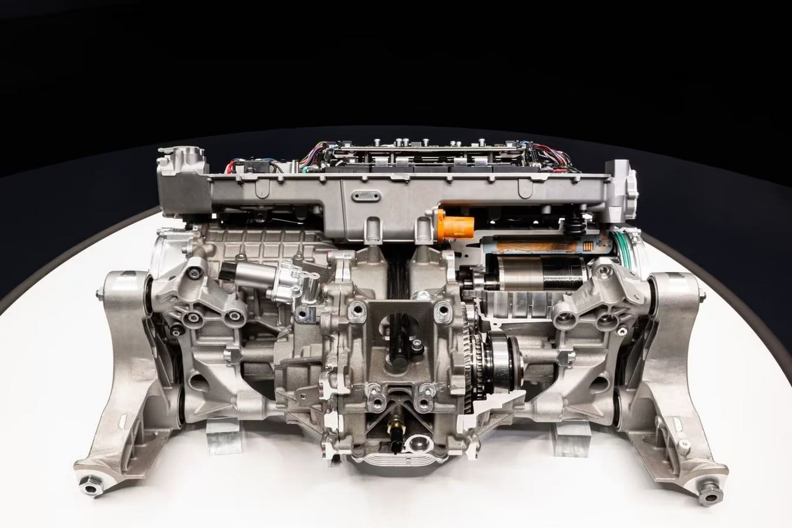 FERRARI ELÉTTRICA: O RUGIDO SILENCIOSO DO CAVALLINO RAMPANTE CHEGA EM 2026 COM MAIS DE 1.000 CV, foto 21