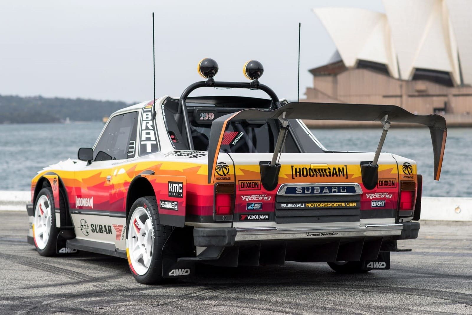 O RETORNO DA LENDA: HOONIGAN E SUBARU RESSUSCITAM A FRANQUIA GYMKHANA COM O NOVO SUBARU BRATAROO 9500 TURBO, foto 4