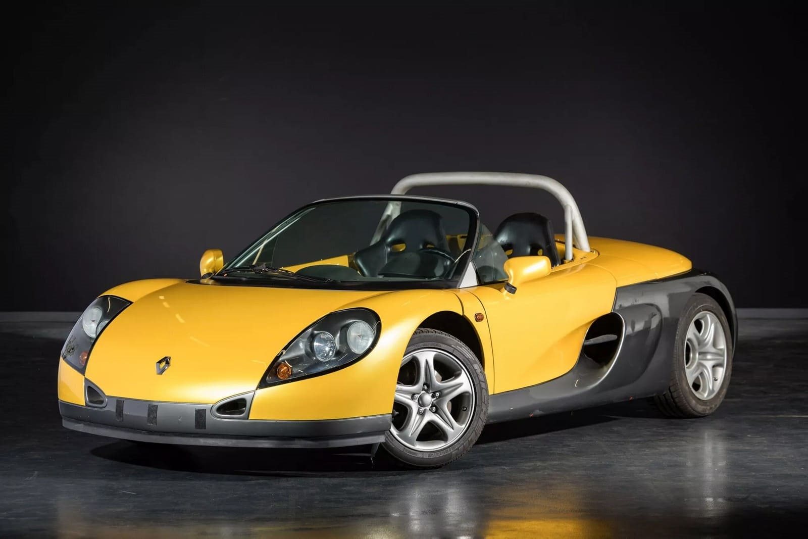 RENAULT E ARTCURIAL MOTORCARS ANUNCIAM A VENDA EXCEPCIONAL DE 100 VEÍCULOS HISTÓRICOS DA COLEÇÃO RENAULT, foto 19