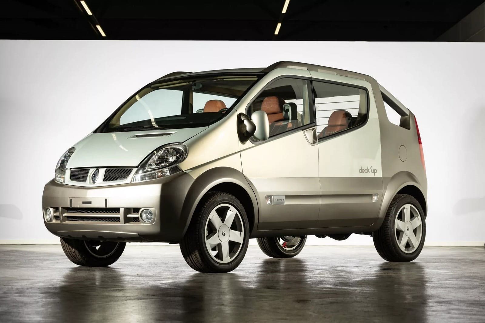 RENAULT E ARTCURIAL MOTORCARS ANUNCIAM A VENDA EXCEPCIONAL DE 100 VEÍCULOS HISTÓRICOS DA COLEÇÃO RENAULT, foto 20