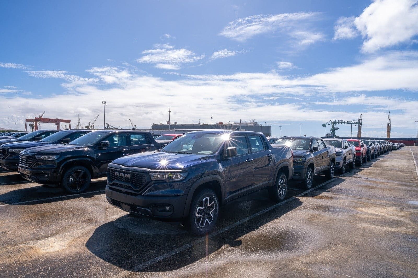 STELLANTIS INICIA EXPORTAÇÃO DA PICK-UP RAMPAGE PARA A EUROPA, foto 3