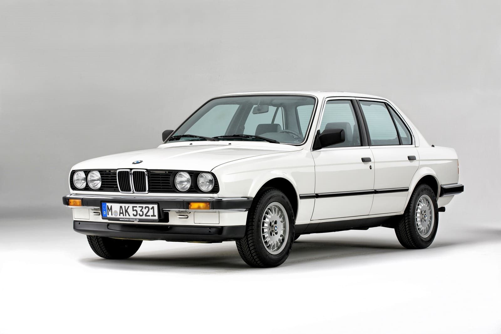 50 ANOS DO BMW SÉRIE 3, O SEDAN ESPORTIVO QUE DEFINIU SEU SEGMENTO, foto 10