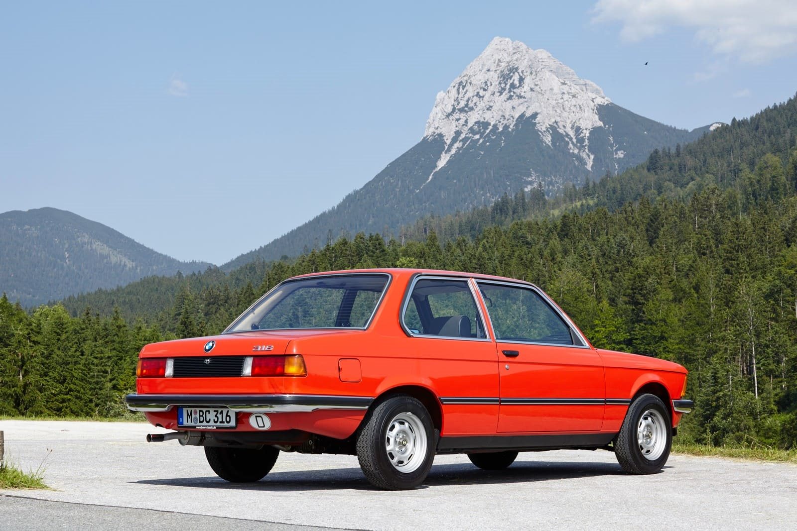 50 ANOS DO BMW SÉRIE 3, O SEDAN ESPORTIVO QUE DEFINIU SEU SEGMENTO, foto 67