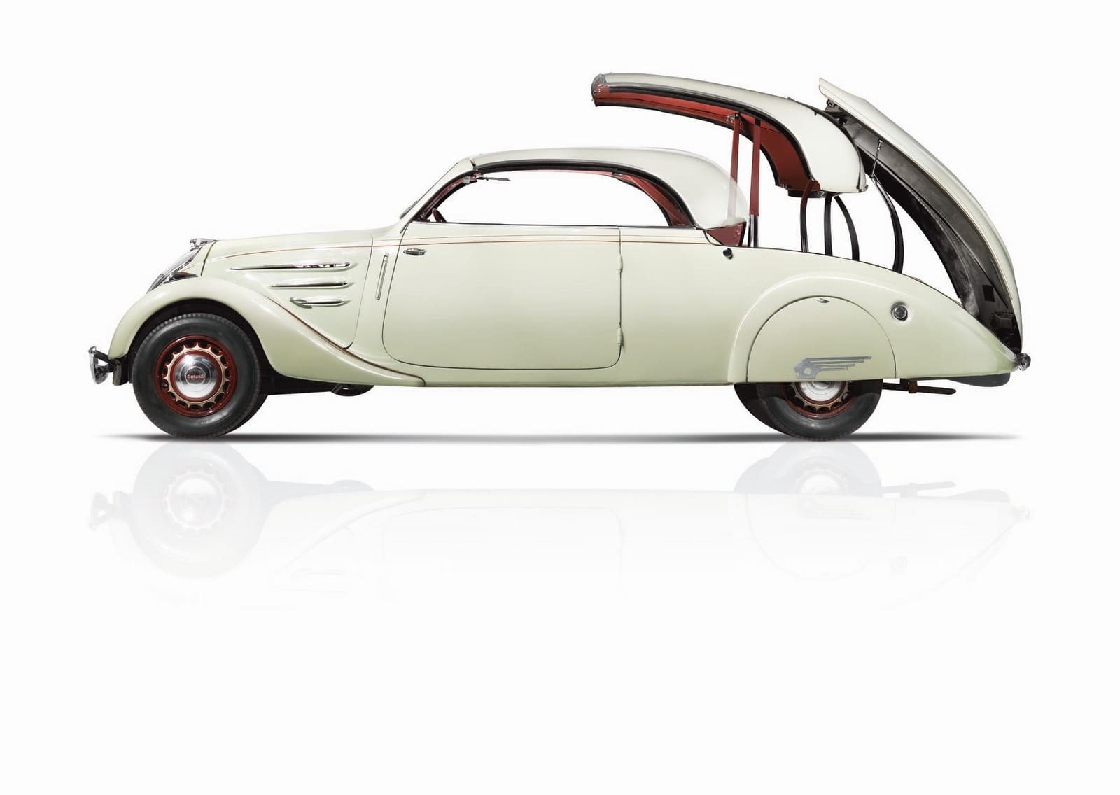 ELEGÂNCIA E INOVAÇÃO: O PEUGEOT 402 COMPLETA 90 ANOS, foto 4