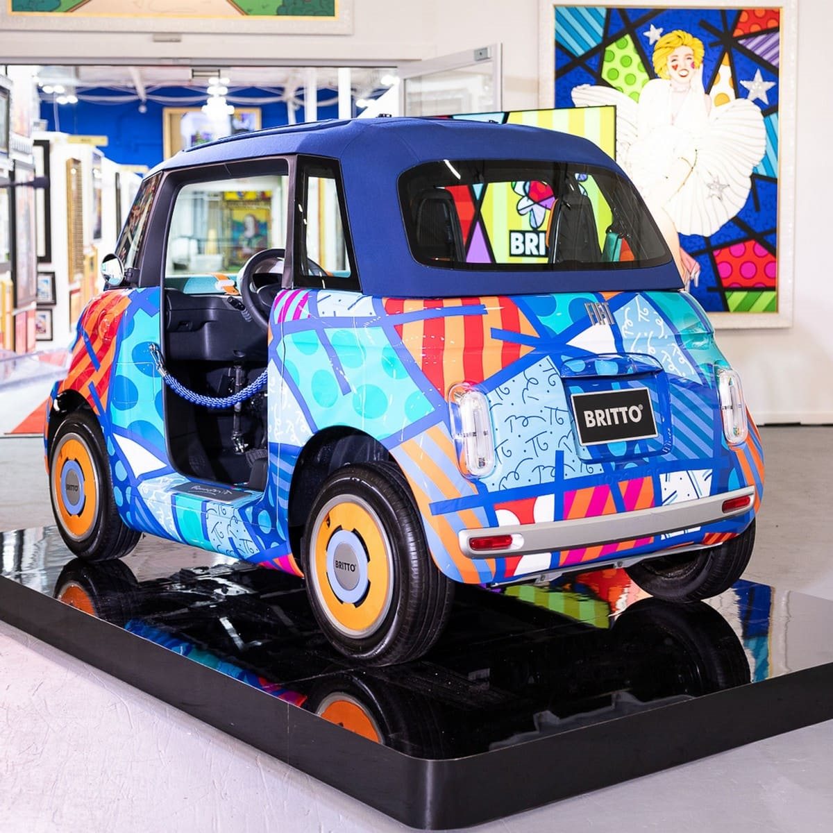 FIAT E O ARTISTA ROMERO BRITO APRESENTAM UM FIAT TOPOLINO EXCLUSIVO NA SEMANA DE ARTE DE MIAMI, foto 9