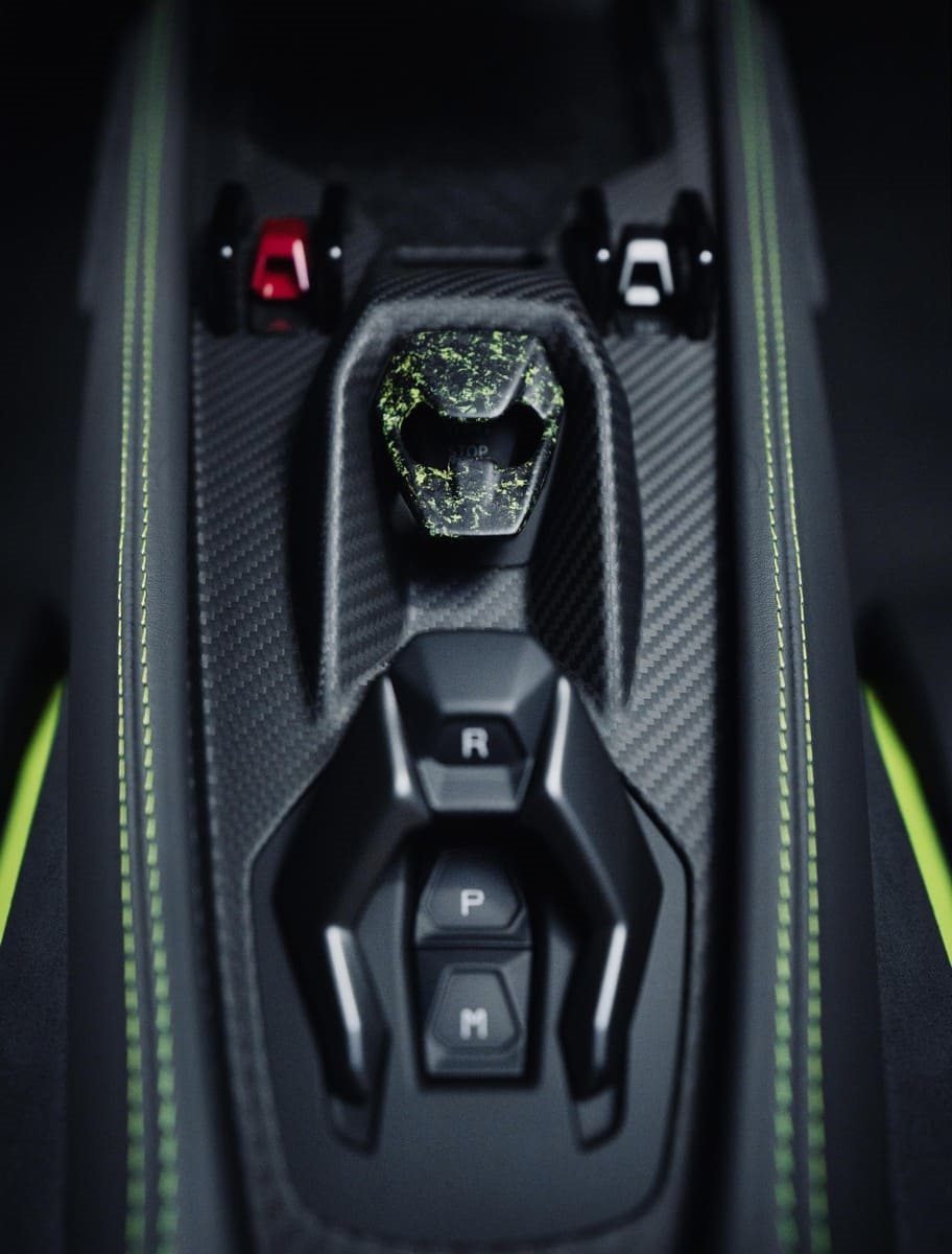 AUTOMOBILI LAMBORGHINI TROUXE A ARTE ITALIANA PARA MIAMI BEACH COM UM TEMERARIO DE DESIGN EXCLUSIVO DURANTE A ART BASEL MIAMI 2025, foto 10