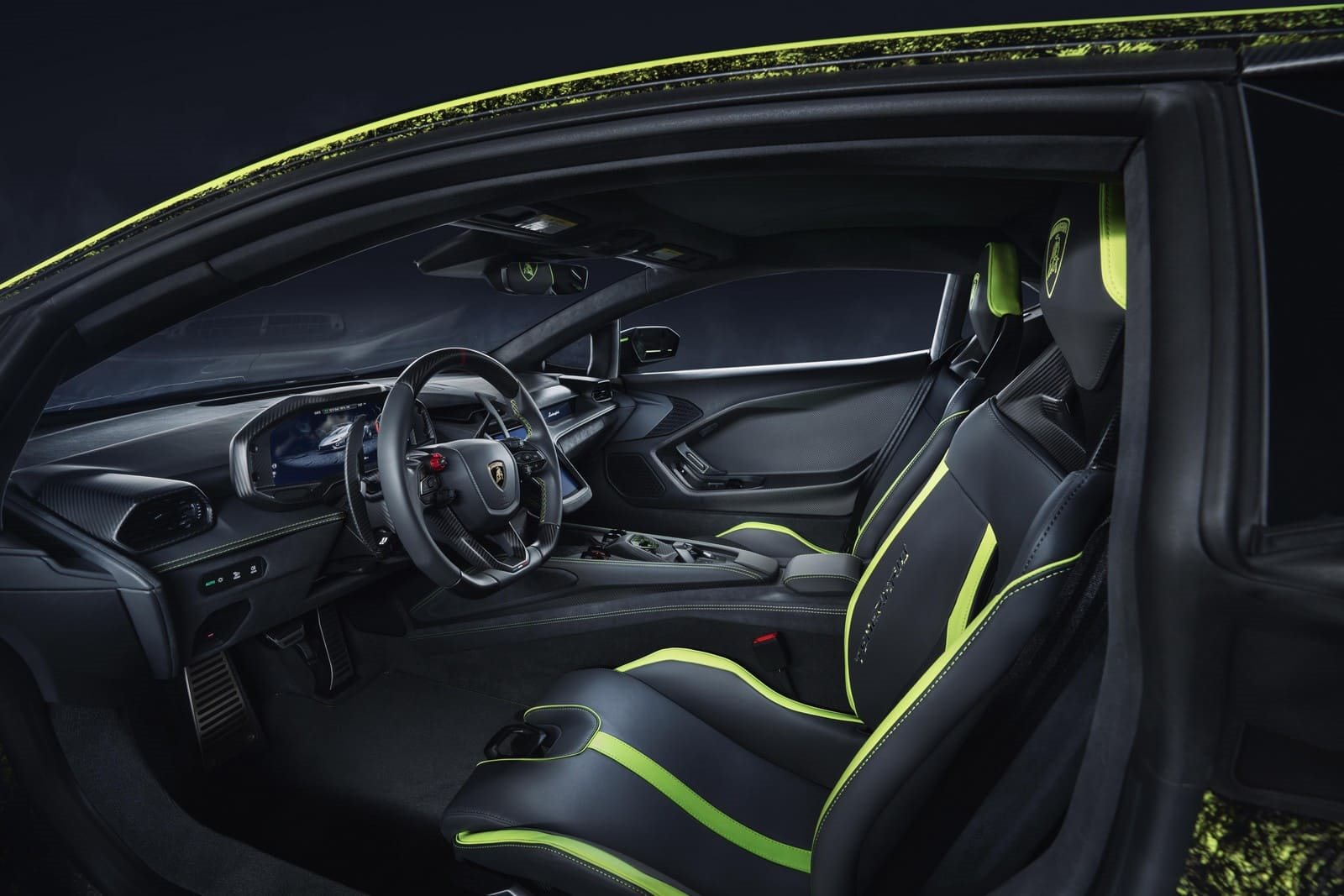 AUTOMOBILI LAMBORGHINI TROUXE A ARTE ITALIANA PARA MIAMI BEACH COM UM TEMERARIO DE DESIGN EXCLUSIVO DURANTE A ART BASEL MIAMI 2025, foto 14