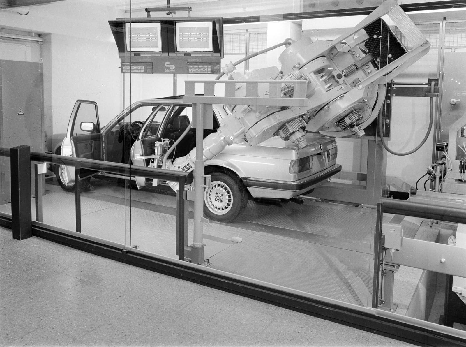 50 ANOS DE PRODUÇÃO DA SÉRIE 3 DA BMW - UMA HISTÓRIA DE SUCESSO INTERNACIONAL, foto 17