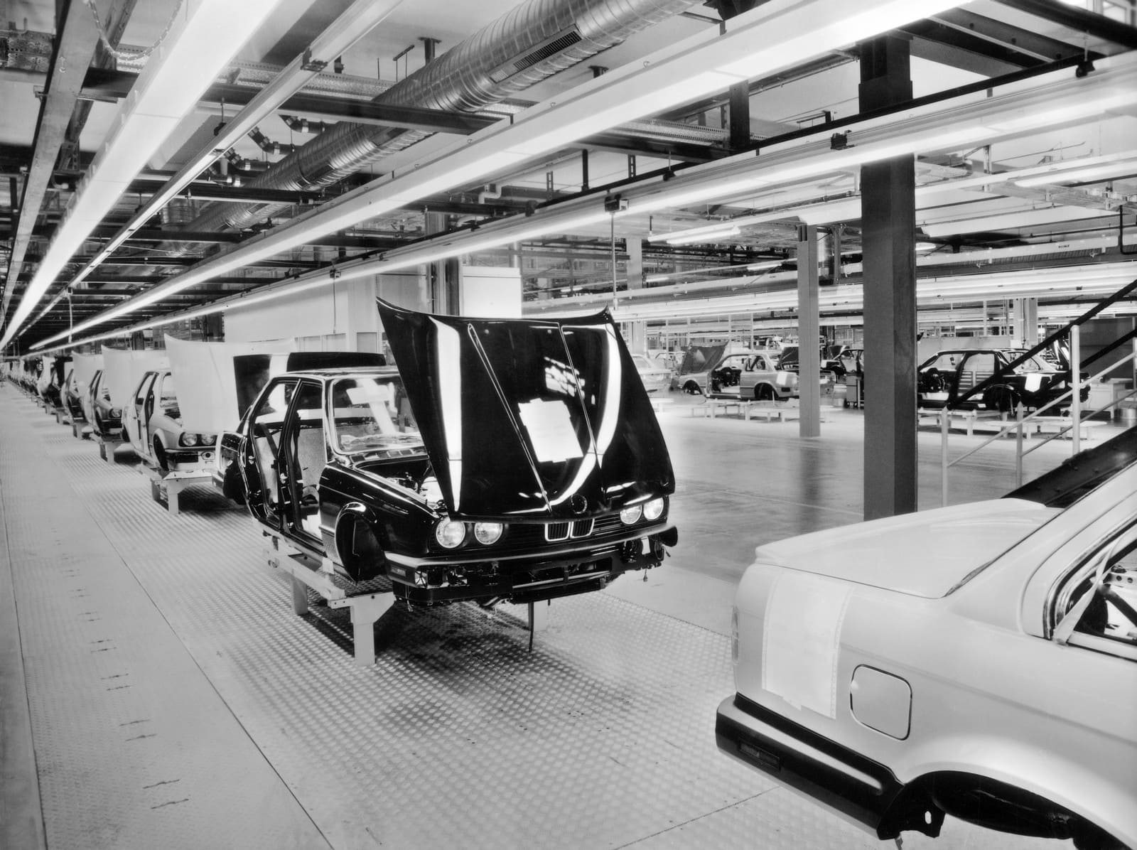 50 ANOS DE PRODUÇÃO DA SÉRIE 3 DA BMW - UMA HISTÓRIA DE SUCESSO INTERNACIONAL, foto 19
