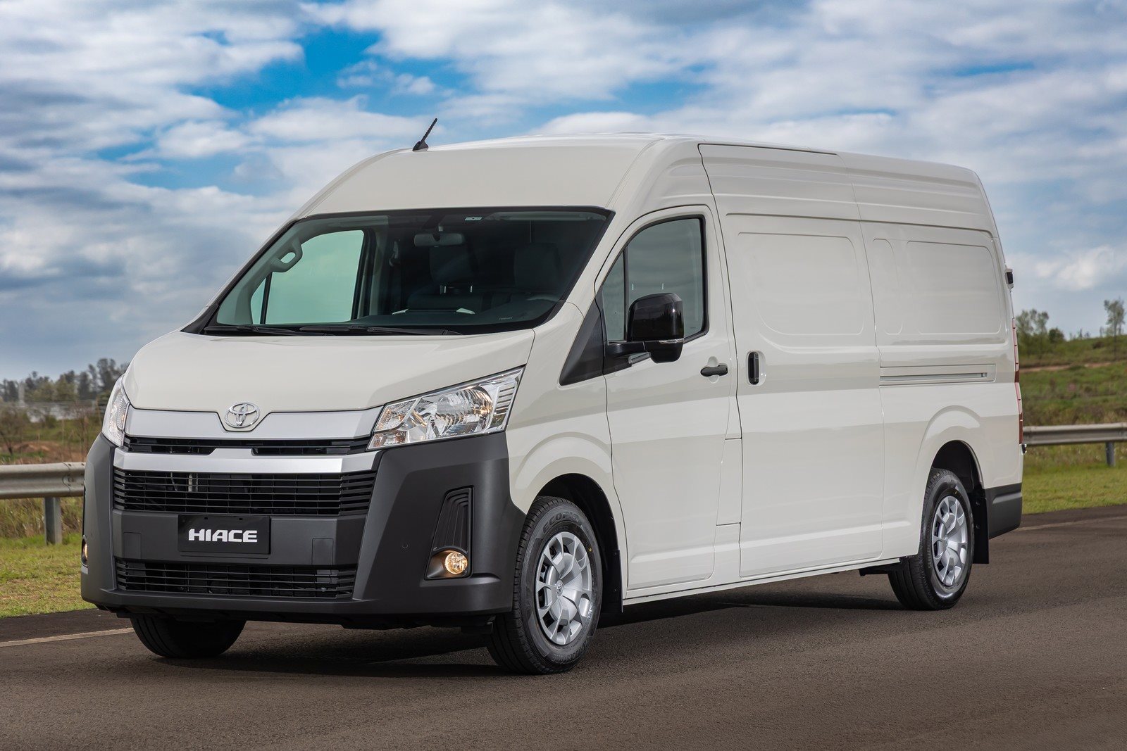 TOYOTA HIACE ESTREIA NA VERSÃO FURGÃO E AMPLIA ATUAÇÃO PARA SEGMENTO DE VANS DE CARGA, foto 1