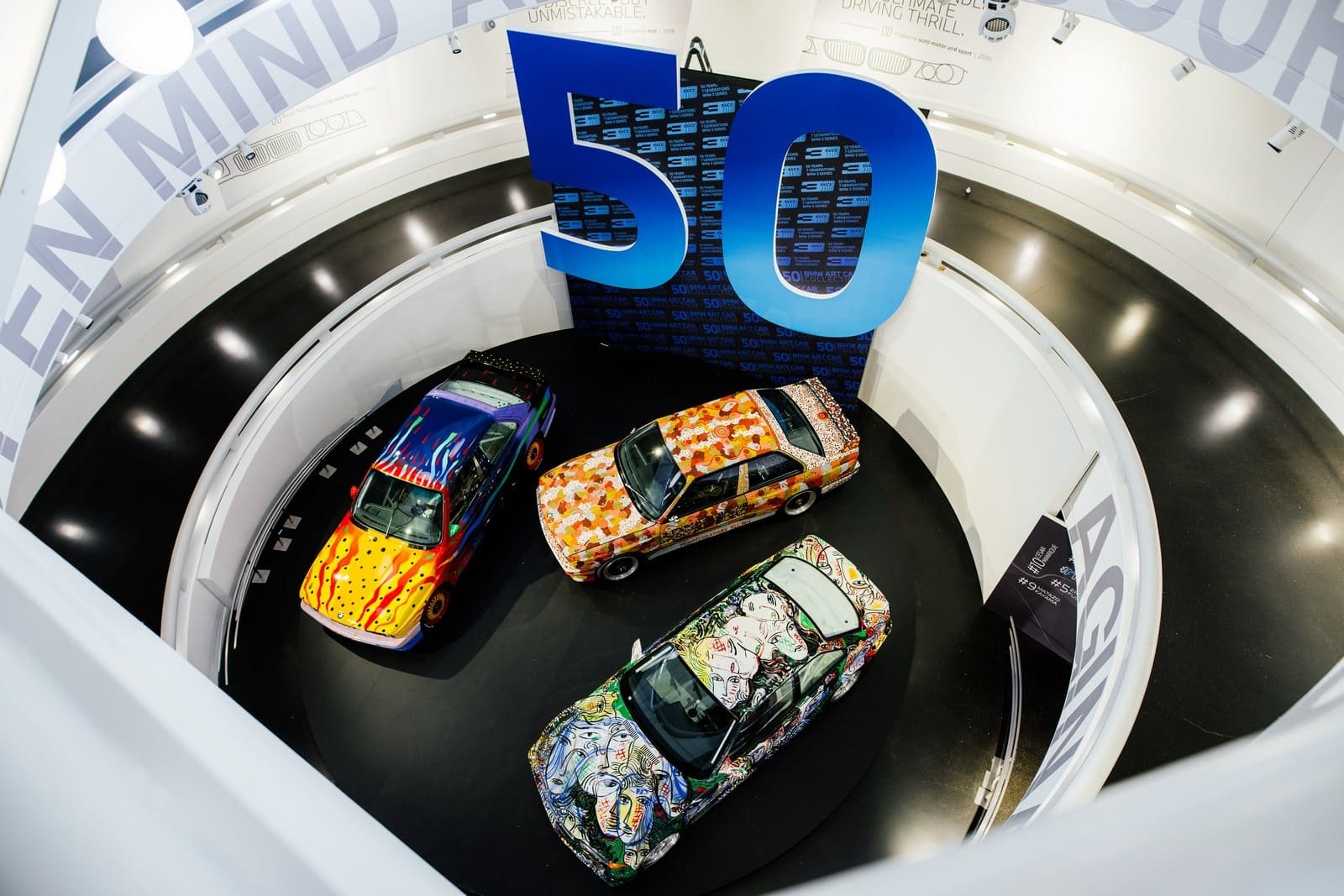 RÉTROMOBILE PARIS: HOMENAGEM AOS 50 ANOS DA COLEÇÃO BMW ART CAR, foto 15