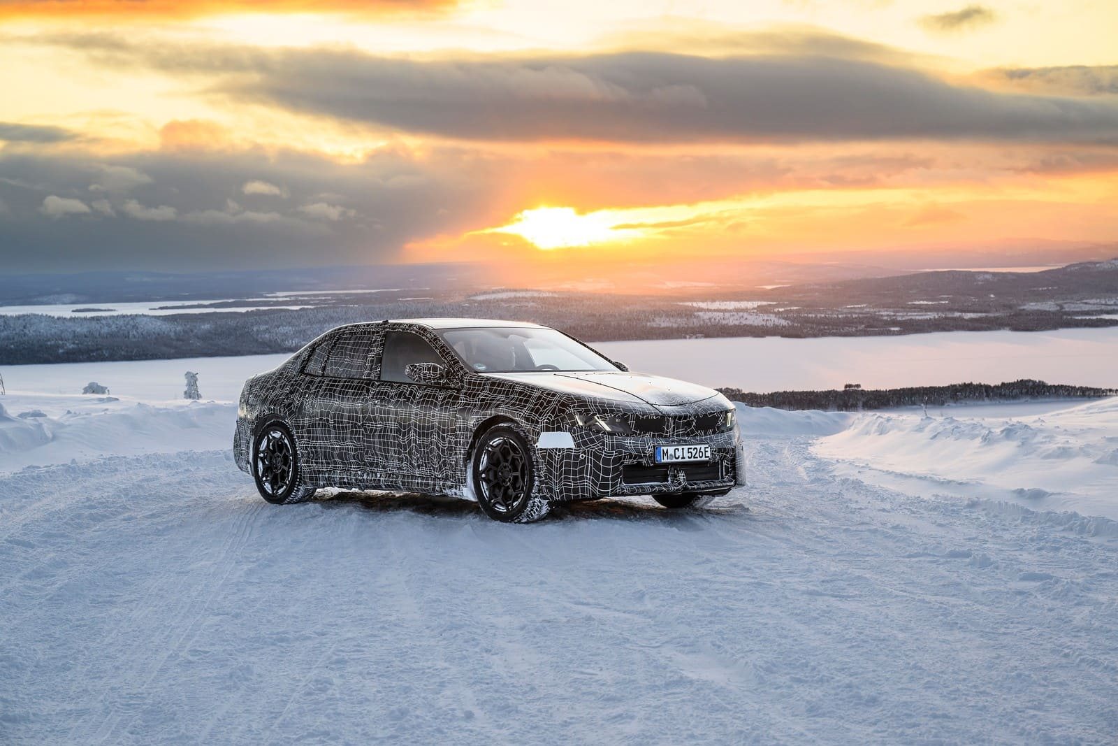 ‘HEART OF JOY’: NOVO BMW i3 PASSA POR AJUSTES FINAIS EM ARJEPLOG, foto 3