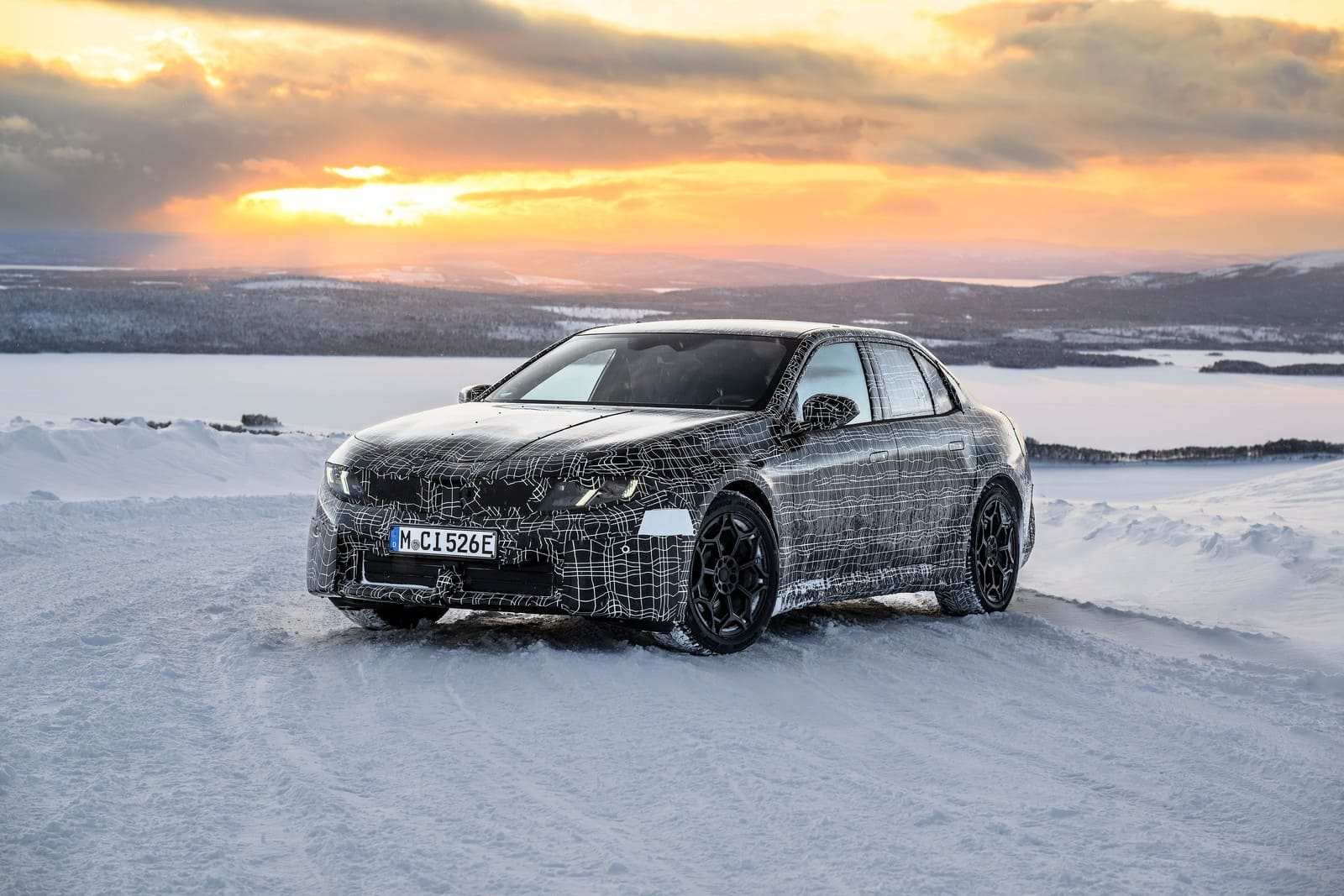 ‘HEART OF JOY’: NOVO BMW i3 PASSA POR AJUSTES FINAIS EM ARJEPLOG, foto 4