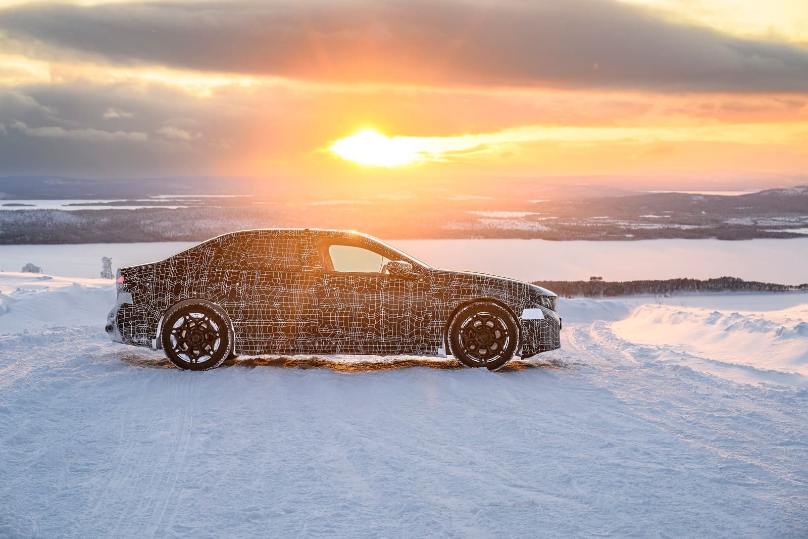 ‘HEART OF JOY’: NOVO BMW i3 PASSA POR AJUSTES FINAIS EM ARJEPLOG, foto 6