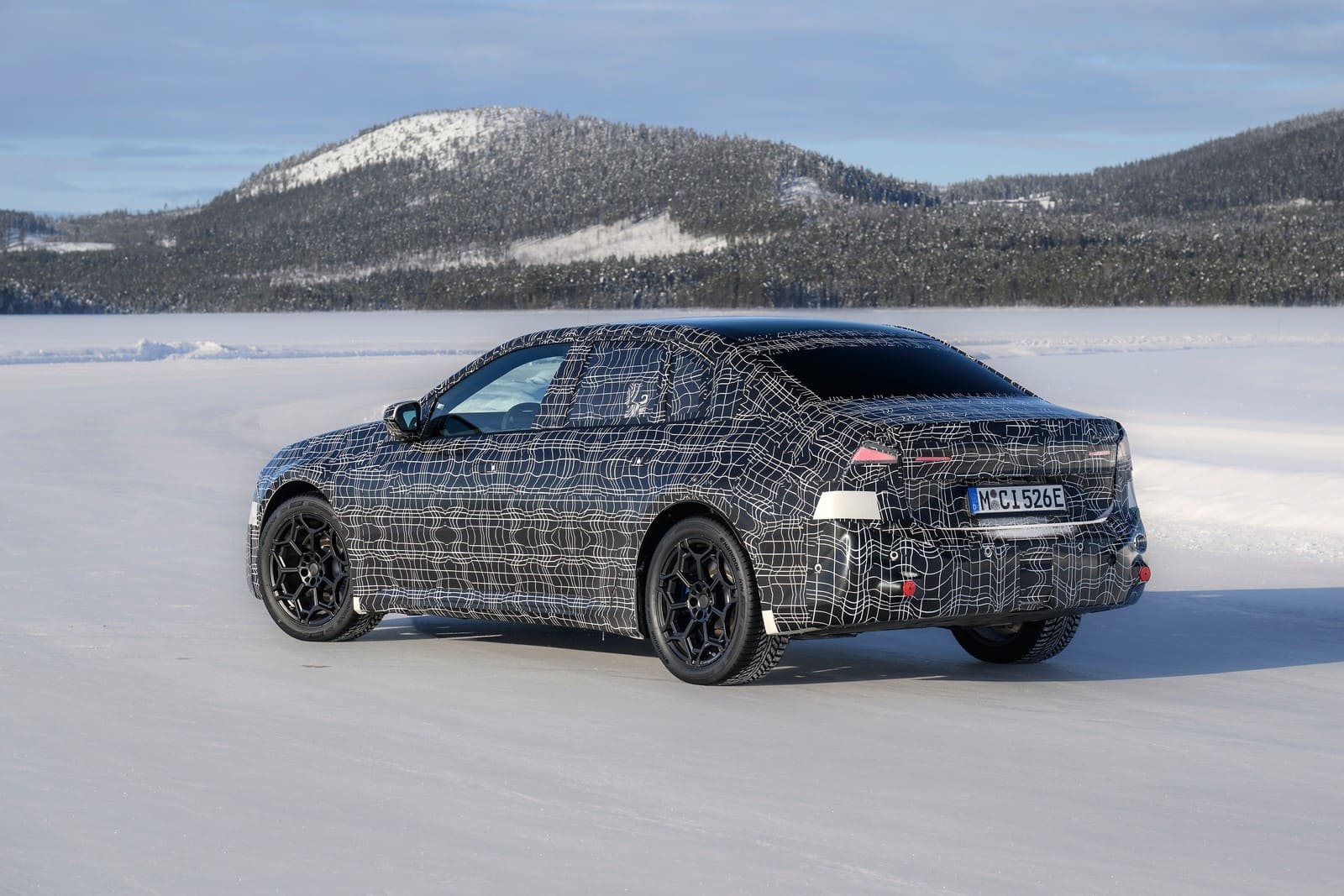 ‘HEART OF JOY’: NOVO BMW i3 PASSA POR AJUSTES FINAIS EM ARJEPLOG, foto 12