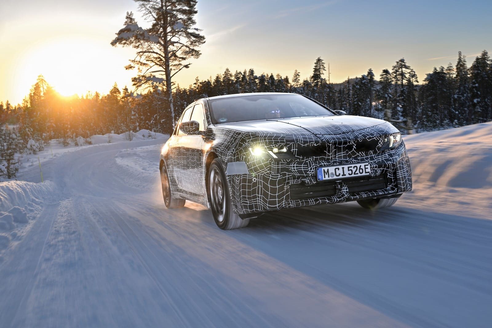 ‘HEART OF JOY’: NOVO BMW i3 PASSA POR AJUSTES FINAIS EM ARJEPLOG, foto 31