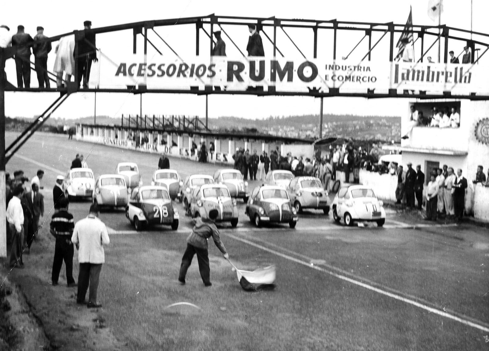 ROMI-ISETTA FOI O CARRO PIONEIRO EM DIVERSAS TECNOLOGIAS MODERNAS NO BRASIL, foto 6